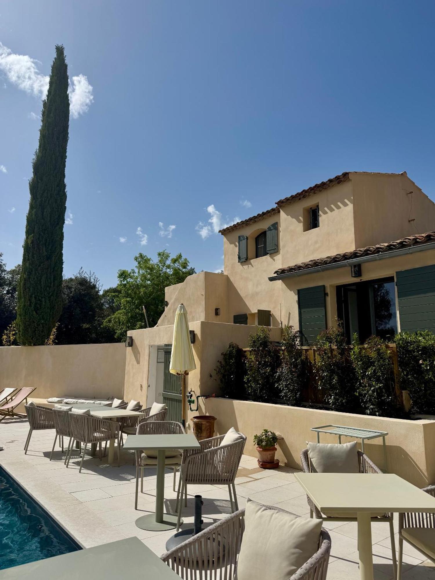 La Cle Des Champs, Boutique Hotel & Spa - Le Mas De Garrigon Roussillon en Isere Buitenkant foto
